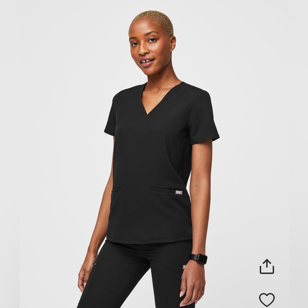 Figs Casma scrub top Black size L (used)